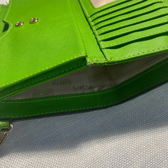 Michael Kors Double Zip Wallet Wristlet Lime Green (Used) - Picture 4 of 9